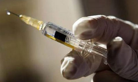 Vaccine cúm: Ít hiệu quả lại gây nguy cơ tim mạch