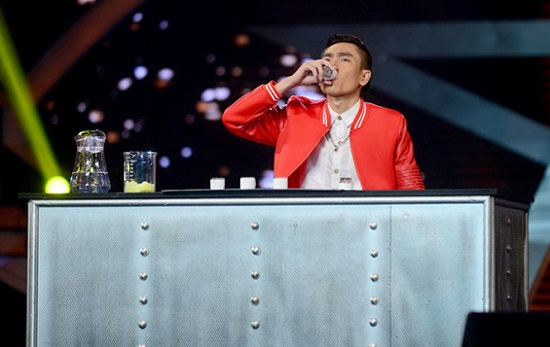 Vietnam’s got talent: Tấn Phát uống nhầm acid vì... hồi hộp
