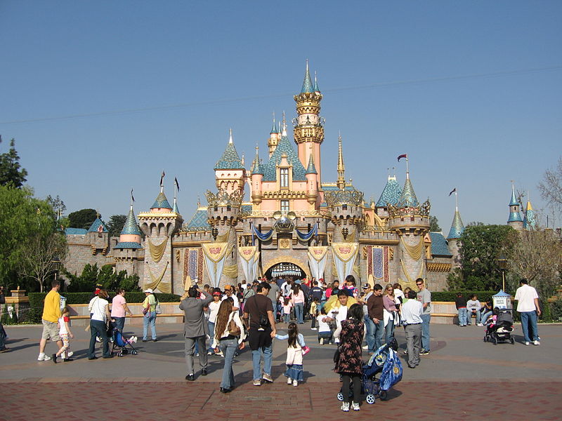 Mỹ: Khu du lịch Disneyland bùng phát dịch sởi