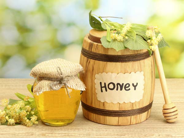 Trị mụn bằng mật ong thế nào?