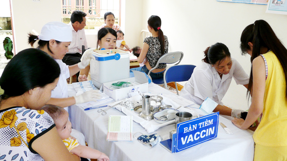Thái Nguyên: 98% trẻ đã được tiêm vaccine sởi - rubella