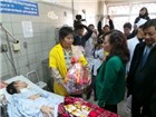 Bộ trưởng Y tế kiểm tra công tác khám chữa bệnh dịp tết