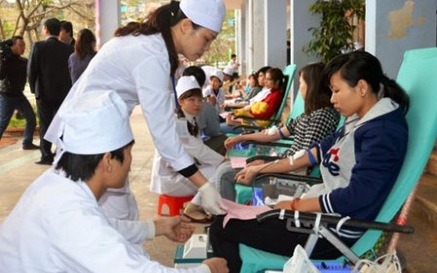 Quảng Ninh: 600 thanh niên hiến máu trong “Ngày Chủ nhật Đỏ”