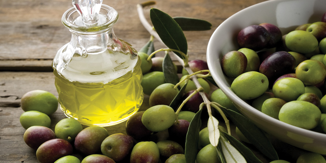 Lý giải nguyên nhân dầu olive có thể giúp hạ huyết áp