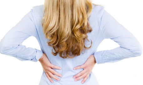 10 chiêu đơn giản “giải cứu” chứng đau lưng