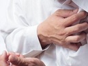 Đau tức ngực cần nghĩ ngay đến bệnh tim mạch