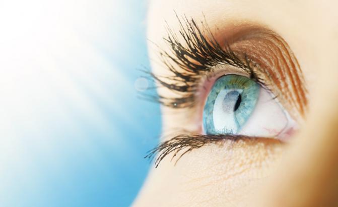 Tia UV ảnh hưởng nghiêm trọng đến mắt