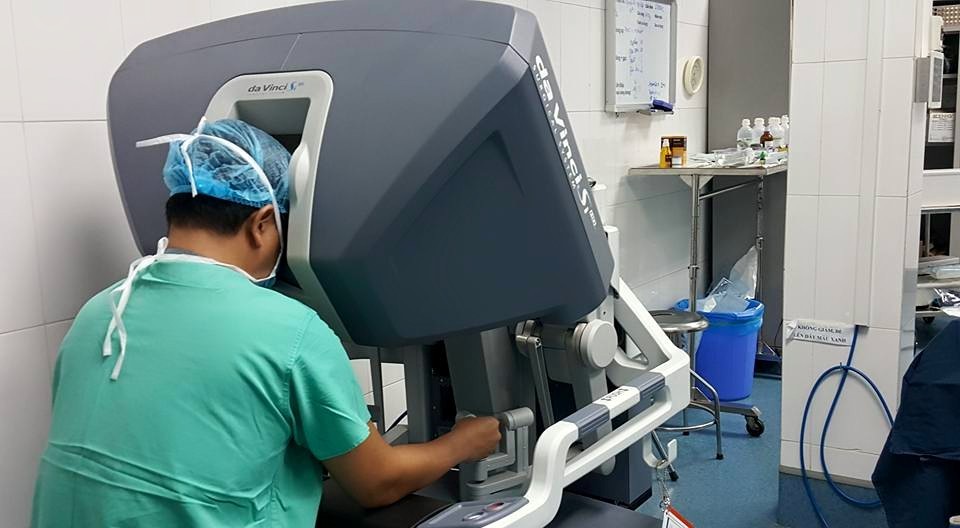 Phẫu thuật nội soi robot thành công cho trẻ nhẹ cân nhất
