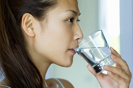 Uống nước nhiễm Asen: 