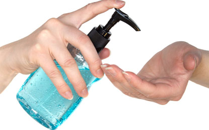 Nước rửa tay khô: Sạch nhưng hại