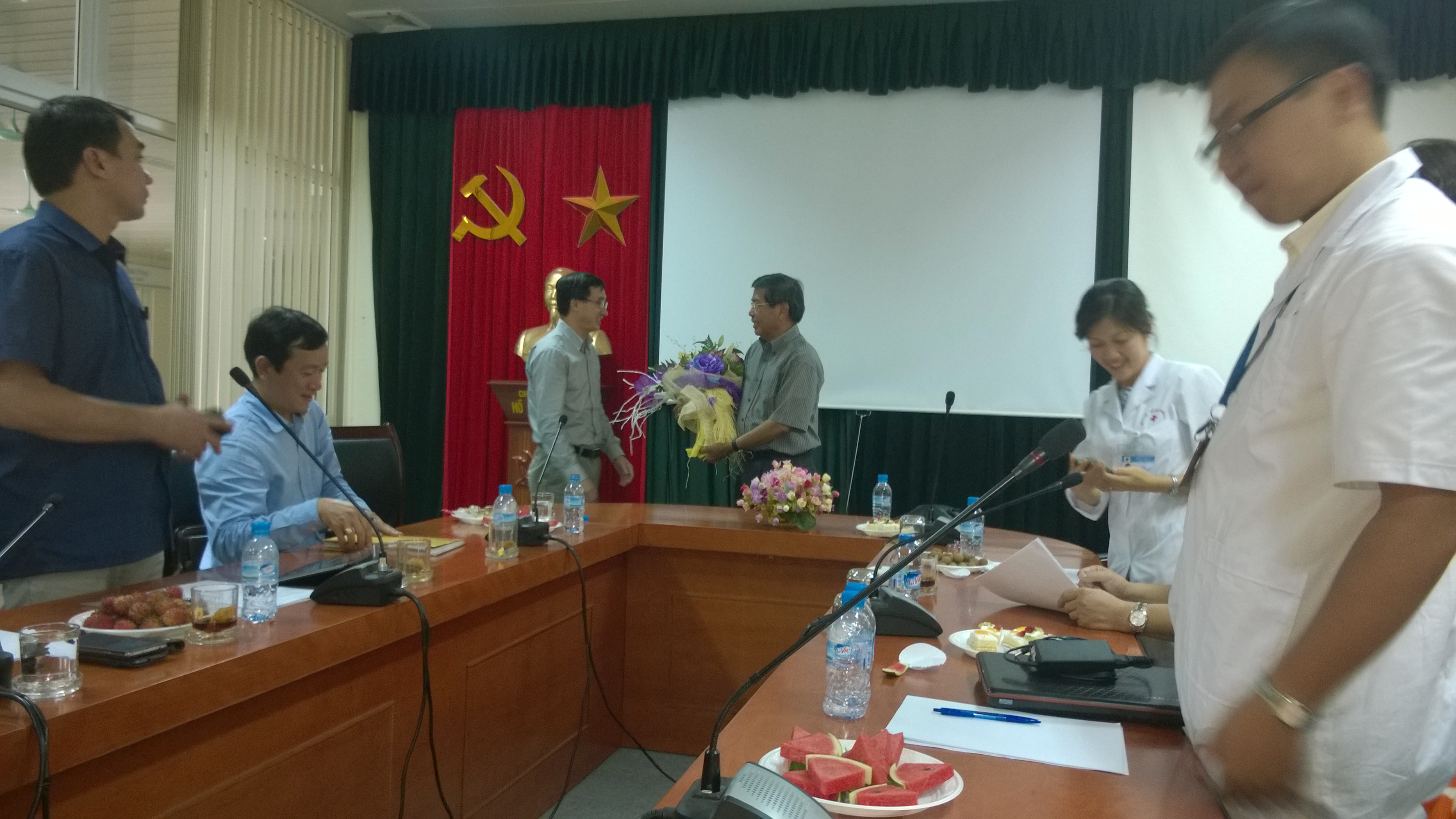 Chuyển giao bản quyền công nghệ sản xuất LUNASIN từ Mỹ về Việt Nam