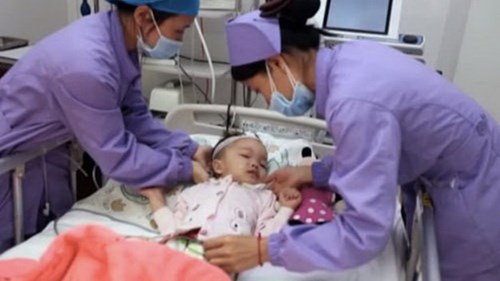 Bé gái 3 tuổi hiến tạng cứu sống 5 người