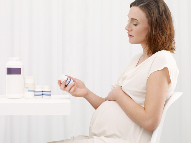 Quy định mới về ghi nhãn thuốc cho phụ nữ mang thai và cho con bú