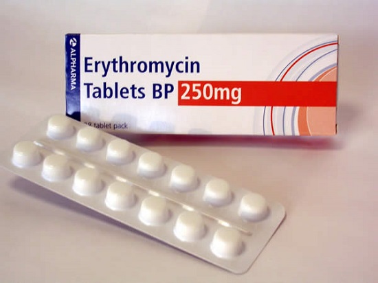 Cảnh báo thuốc chứa Erythromycin khiến thai nhi bại não