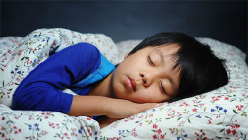 kid-sleeping-3014-1385948698.jpg