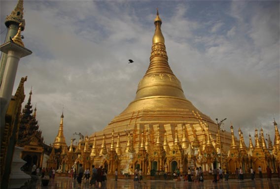 Yangon - cố đô xinh đẹp của Myanmar - Ảnh 2