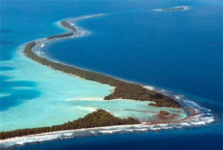 Diện tích của Tuvalu khoảng 26km2.