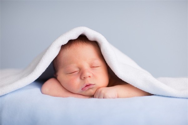 Những điều nên và không nên làm với giấc ngủ của bé 2