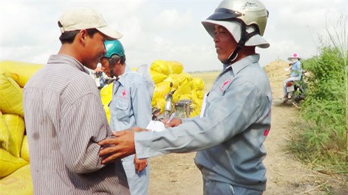 Xe cấp cứu miễn phí