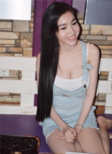 Sao Việt sexy hết cỡ với quần yếm 6