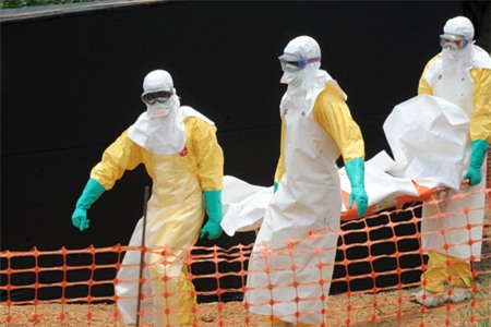 Nhiều tình huống khẩn cấp được chuẩn bị phòng bệnh Ebola 1