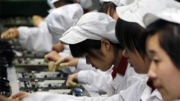 Hàng loạt công nhân tại nhà máy iPhone ở Trung Quốc chết vì ung thư