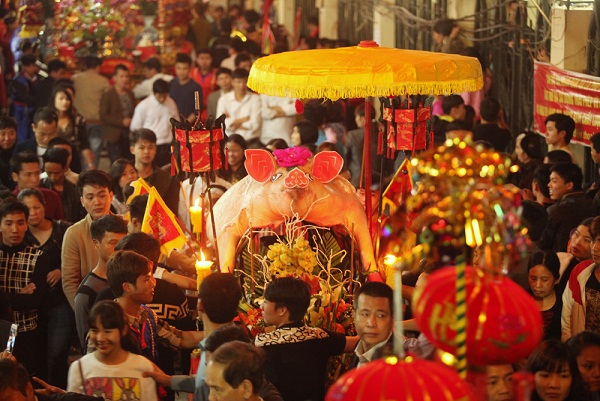 Lễ hội rước “ông lợn” khổng lồ ở làng La Phù - Ảnh 12
