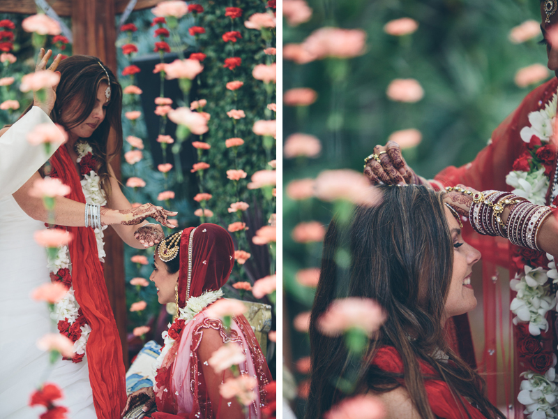 Ấn tượng đám cưới đồng tính nữ đầu tiên ở Ấn Độ - Ảnh 7