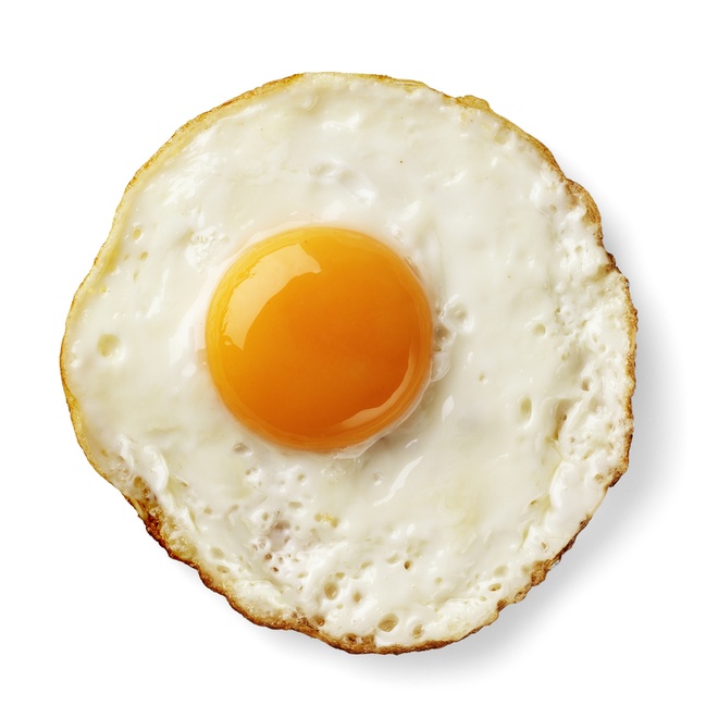 Trứng cung cấp các loại cholesterol có ích cho gan.