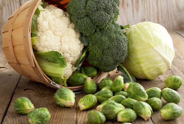 8 loại rau có thể chống ung thư nếu ăn sống - Ảnh 1