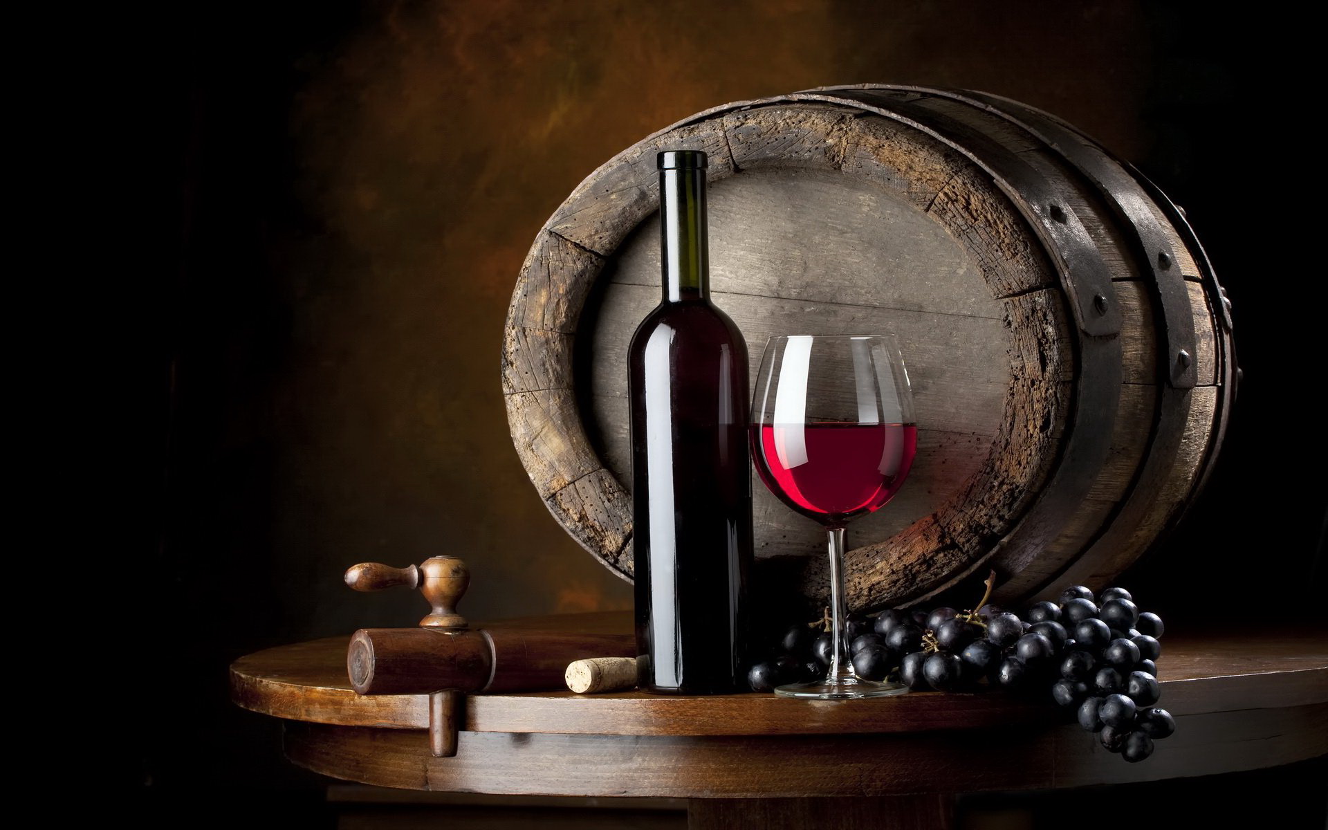 7 lợi ích tuyệt vời từ rượu vang đỏ - Ảnh 1