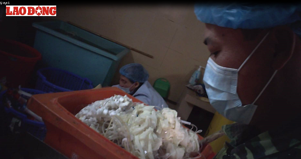 Kinh hoàng công nghệ chế biến rác bẩn ở Bệnh viện Bạch Mai - Ảnh 12