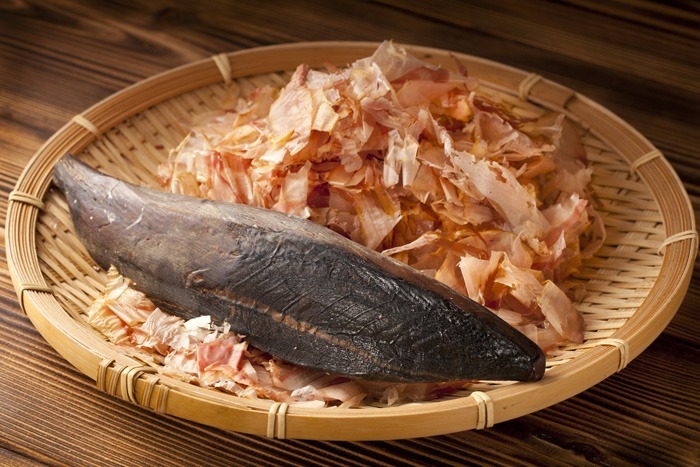 Cách làm cá ngừ khô katsuobushi nức tiếng của người Nhật Bản - Ảnh 1