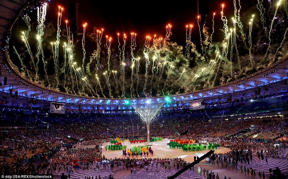 Những khoảnh khắc ấn tượng tại lễ bế mạc Olympic Rio 2016 - Ảnh 1