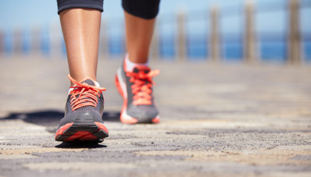 Điều gì xảy ra với cơ thể khi đi bộ 10.000 bước mỗi ngày? - Ảnh 1