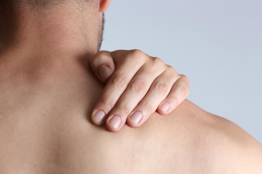 7 cách tự nhiên giúp làm dịu cơ bắp đau nhức - Ảnh 1